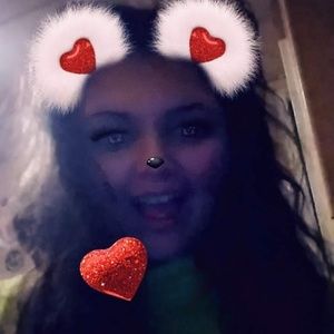 Meet your Posher, Jillian